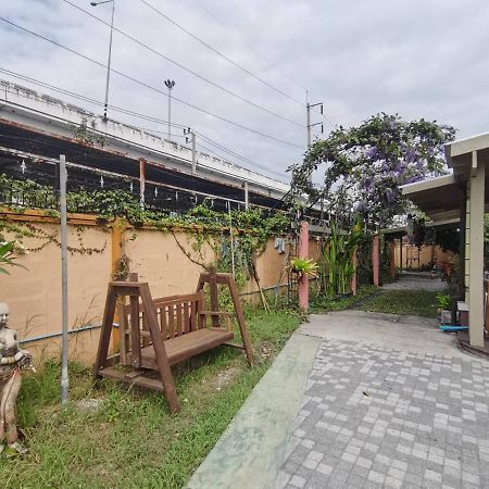 Airport One Station Hometel - Suvarnabhumi - Sha Extra Plus Bangkok Exterior photo