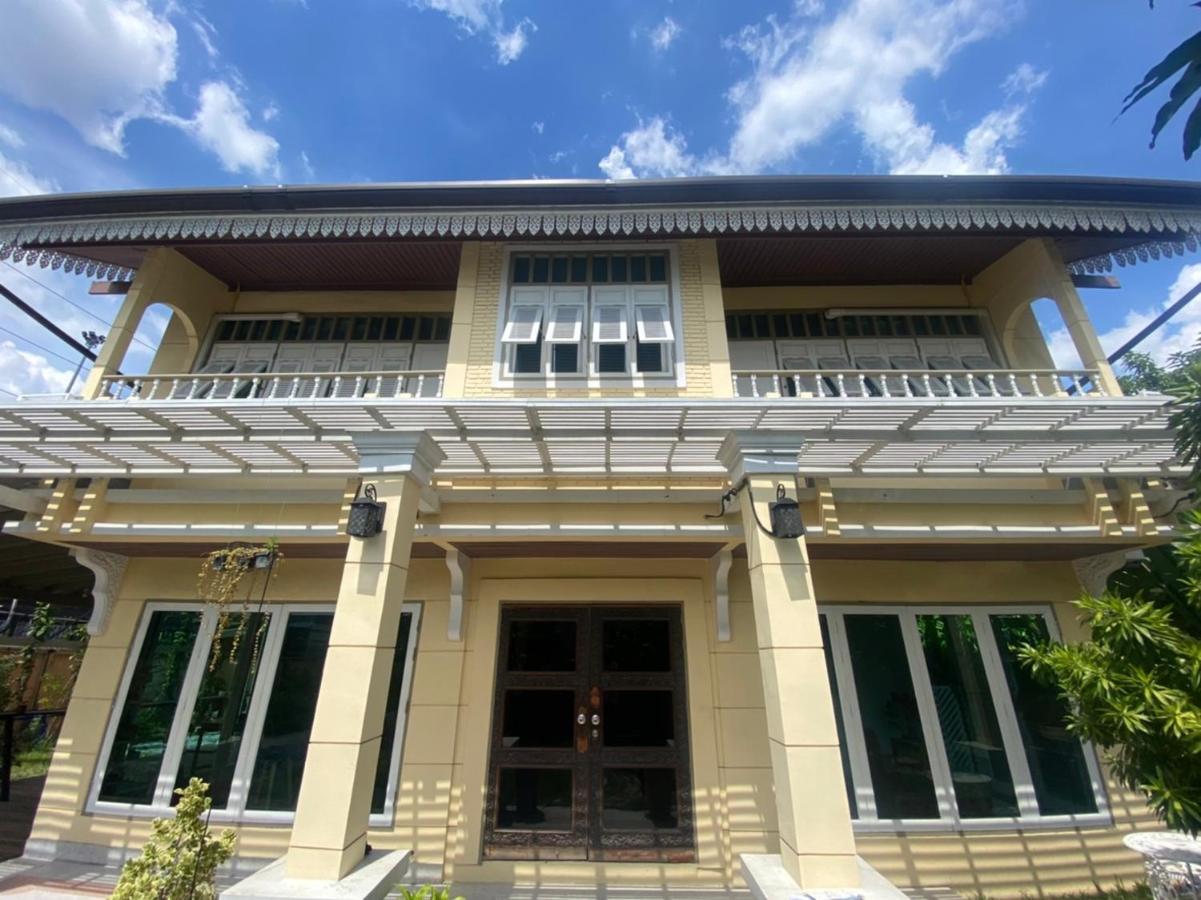 Airport One Station Hometel - Suvarnabhumi - Sha Extra Plus Bangkok Exterior photo